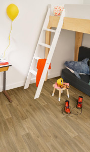 Нескользящий виниловый пол с эффектом дерева