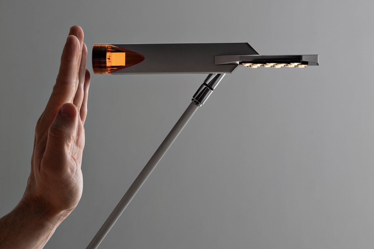 Настольная лампа из анодированного алюминия Stilnovo HALLEY ARCH-00150585 - Вид №5