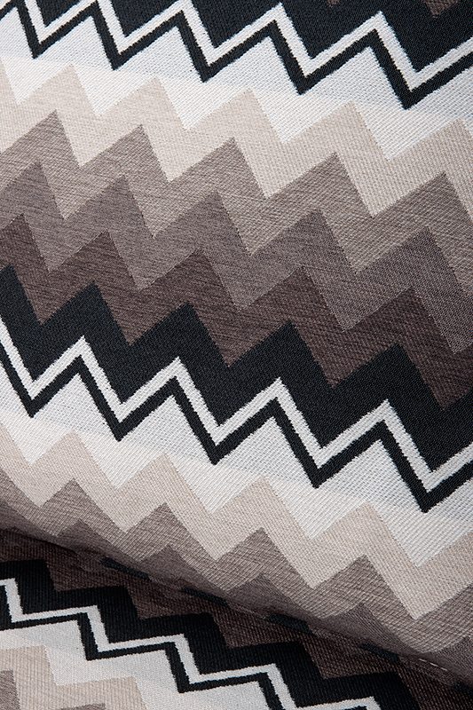 Кресло Gregory от Eichholtz черное с принтом EICHHOLTZ ДИЗАЙНЕРСКИЕ, EICHHOLTZ 062212 Принт;черный;белый  - Вид №3