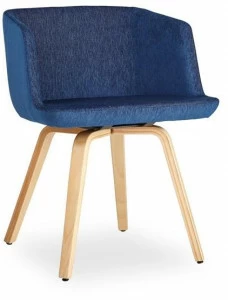 B&T Design Стул из ткани с подлокотниками