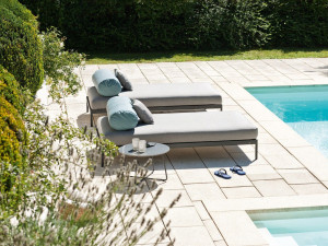 Садовая скамейка из ткани и алюминия