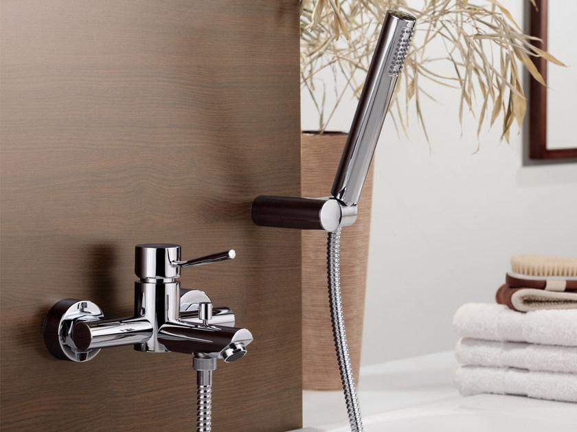 Remer Rubinetterie Смеситель для ванны настенный с ручным душем Minimal N 02 - Вид №1