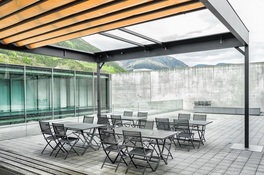 L'Officina by Adami Настенная металлическая пергола со сдвижной крышкой sun-id-1430438 - Вид №1