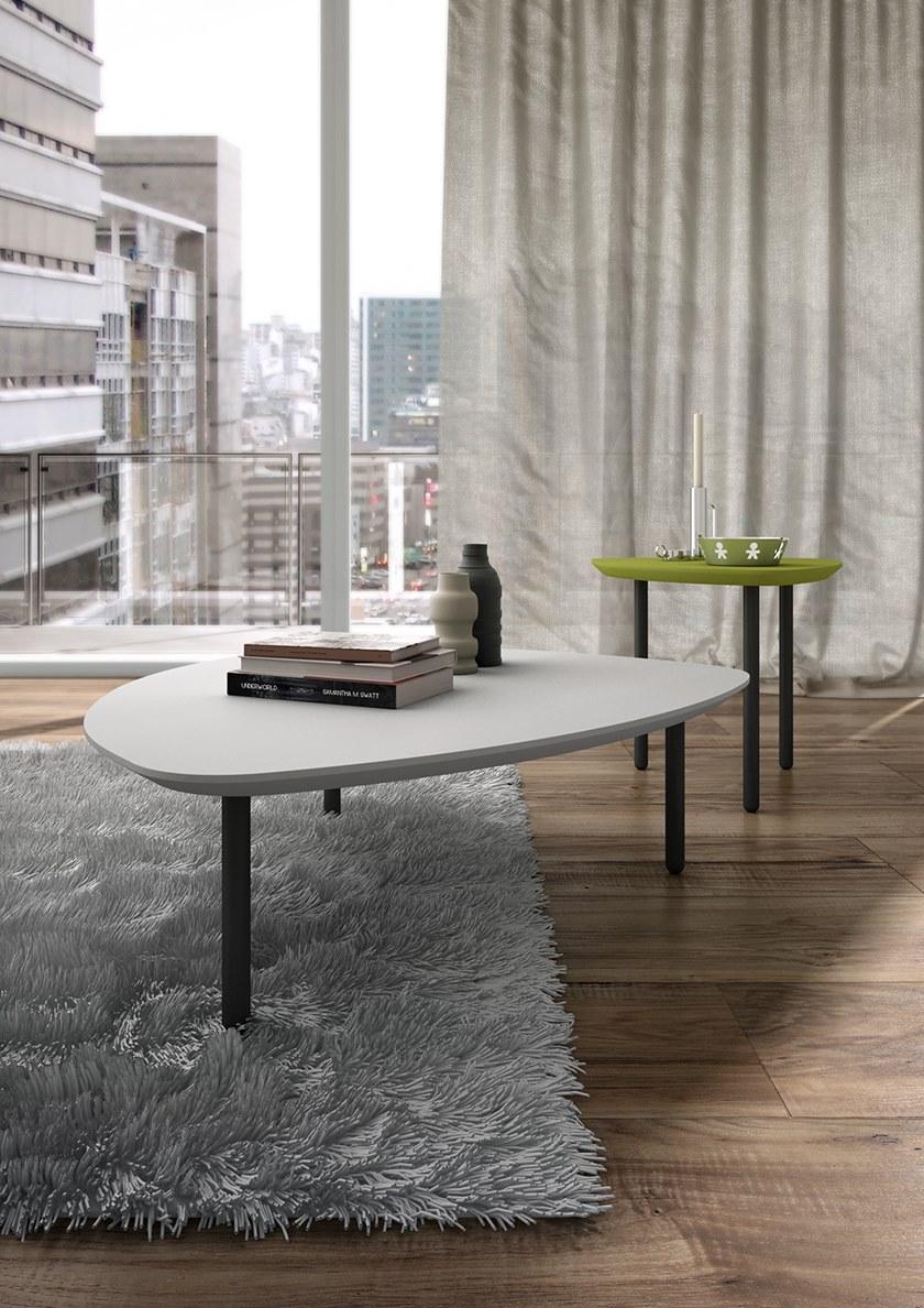 Leyform Низкий треугольный лакированный журнальный столик из стали и мдф  1620b  - Вид №1