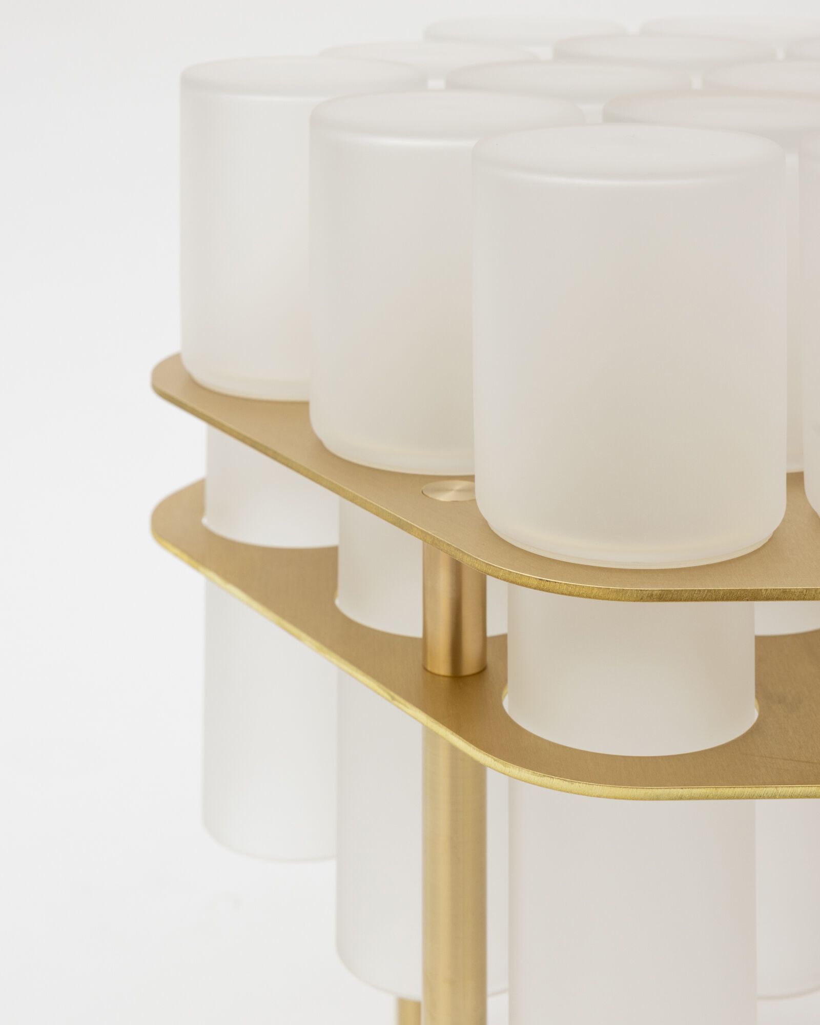 Журнальный столик из дутого стекла и латуни SkLO FIELD 19 ARCH-00024742 - Вид №1