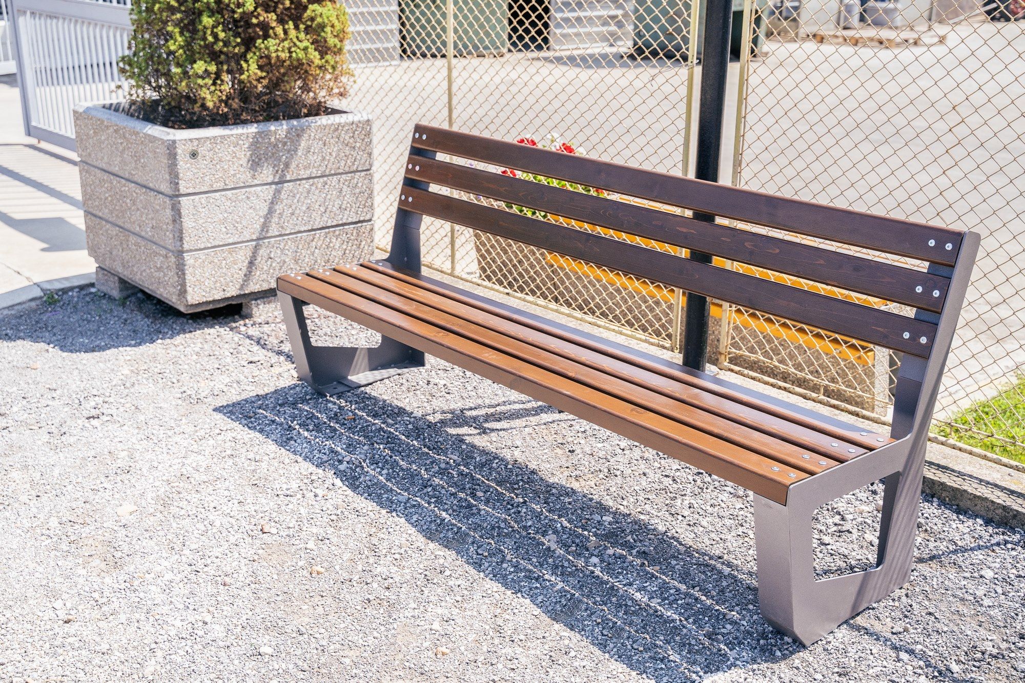 Бетонная квадратная низкая плантатор ENCHO ENCHEV - ETE 226 ARCH-00039787 - Вид №2