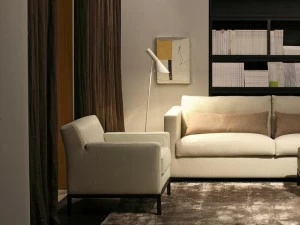 Meridiani Мягкое кресло со съемным чехлом из ткани Berry