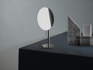 Увеличительное зеркало столешницы