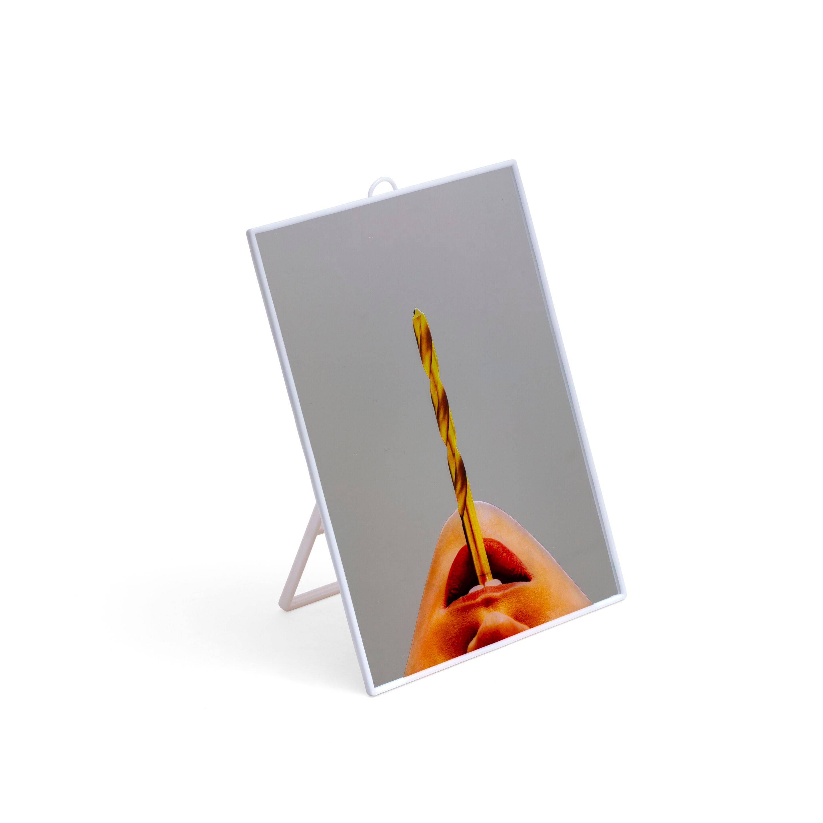 Настенное зеркало с пластиковой рамкой Seletti Seletti wears Toiletpaper ARCH-00112842 - Вид №1