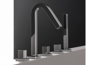 Смеситель для ванны с 5 отверстиями из латуни