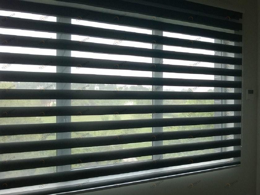 Solaris Tende Рулонная штора с переменным затемнением и прозрачностью sun-id-1498405