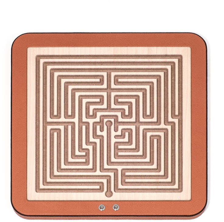 Арианна Квадратный лабиринт - 28X28XH2 см / зернистая кожа_светло-серый