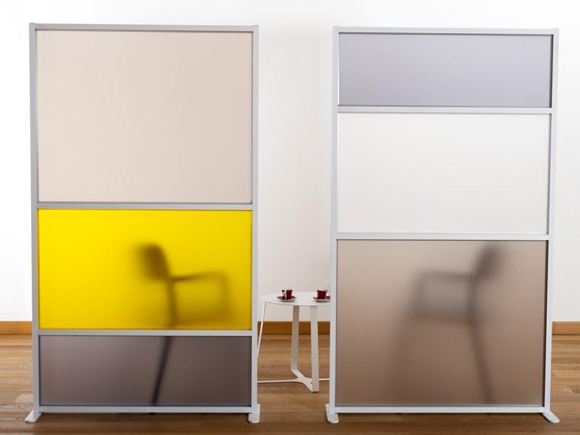 STUDIO T Отдельностоящая офисная перегородка из метакрилата sun-id-1359038 - Вид №1