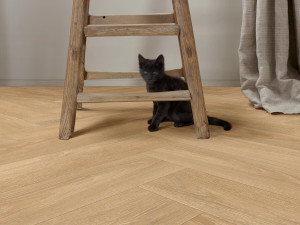 Нескользящий виниловый пол с эффектом дерева