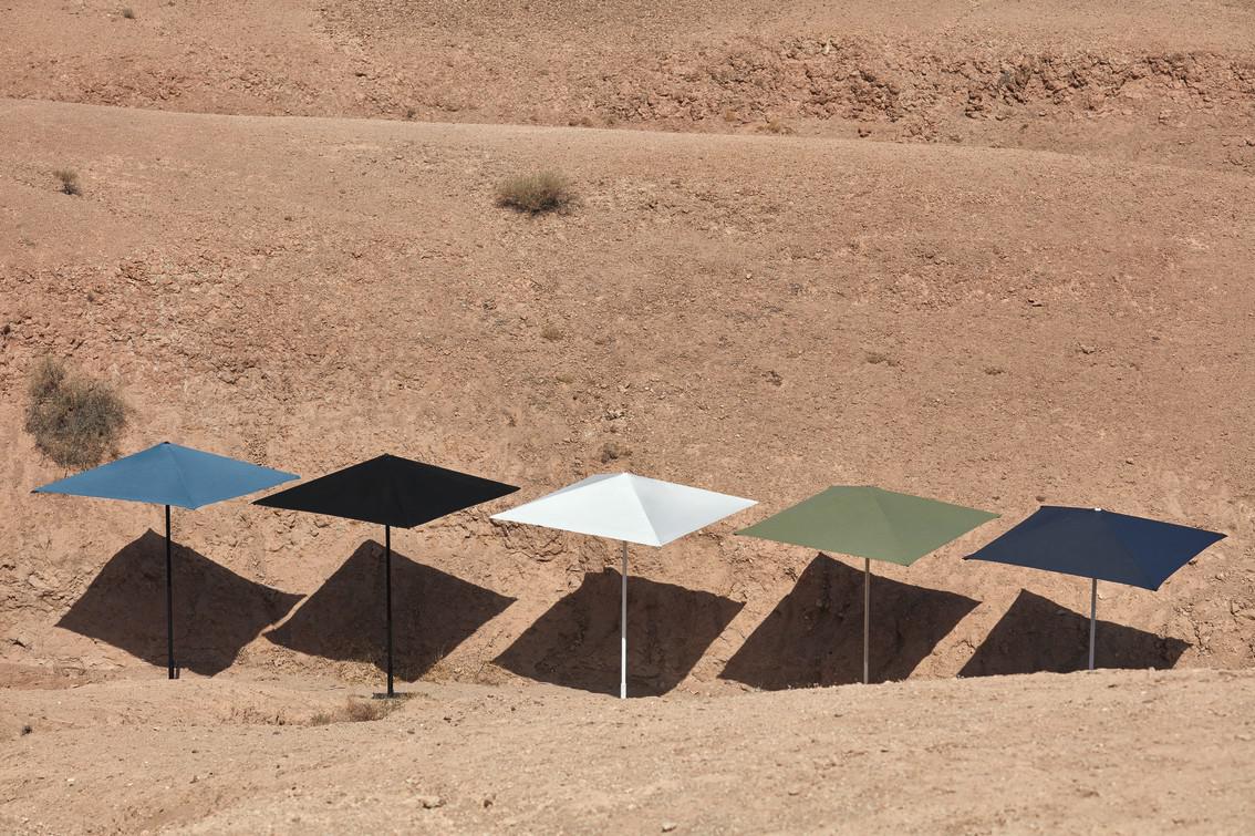 MNST1299 Основание зонта гранитный камень 80кг (колеса) Manutti Umbrellas  - Вид №4