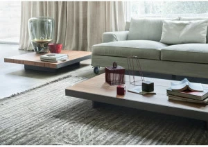 Lema Низкий стол из массива дерева