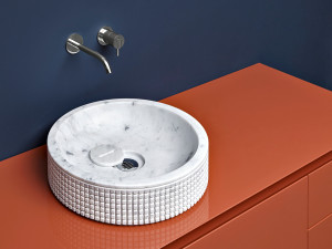 Столешница из каррарского мрамора