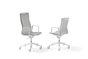 Сетчатый регулируемый по высоте офисный стул с колесами