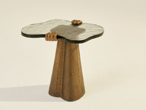 Журнальный столик из алюминия и стекла для гостиной