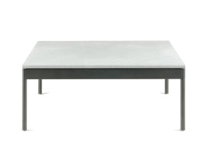 Квадратный каменный садовый столик