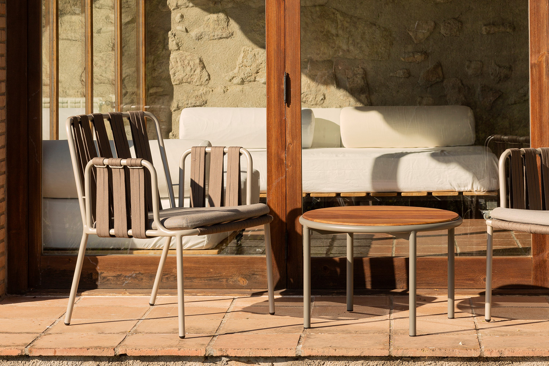 Низкий стол Teja ø60x40 Bivaq sun-id-1986057 - Вид №2