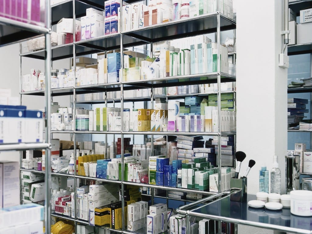 Металлический модульный высокий офисный шкаф USM USM Haller System ARCH-00040243