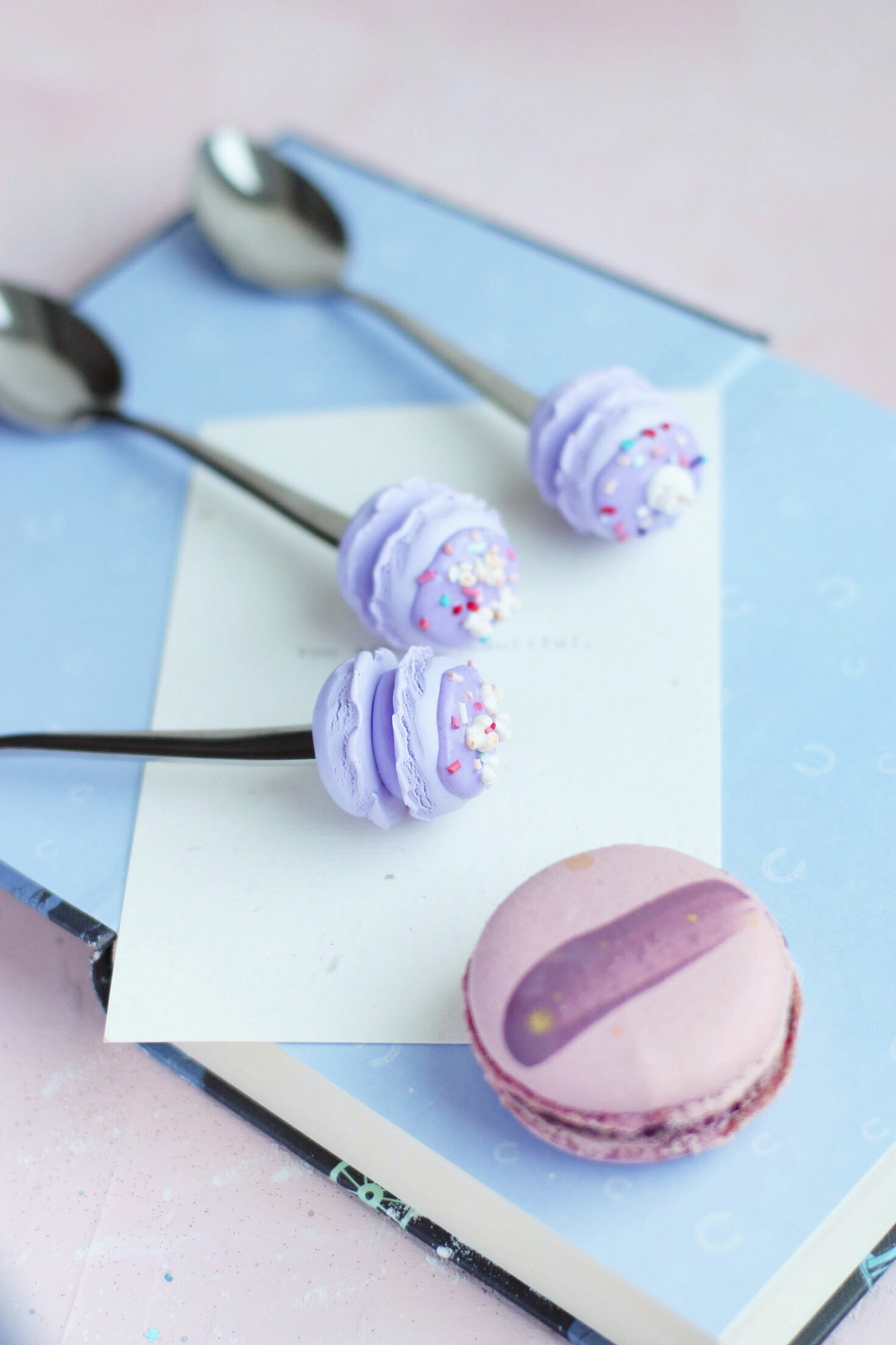 Чайная ложка "Лавандовый macaroon с кремом" JULS SMALL BAKERY  335344 Фиолетовый Santreyd  - Вид №1