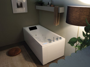 Прямоугольная ванна с гидромассажем
