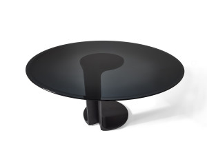 Круглый стеклянный стол