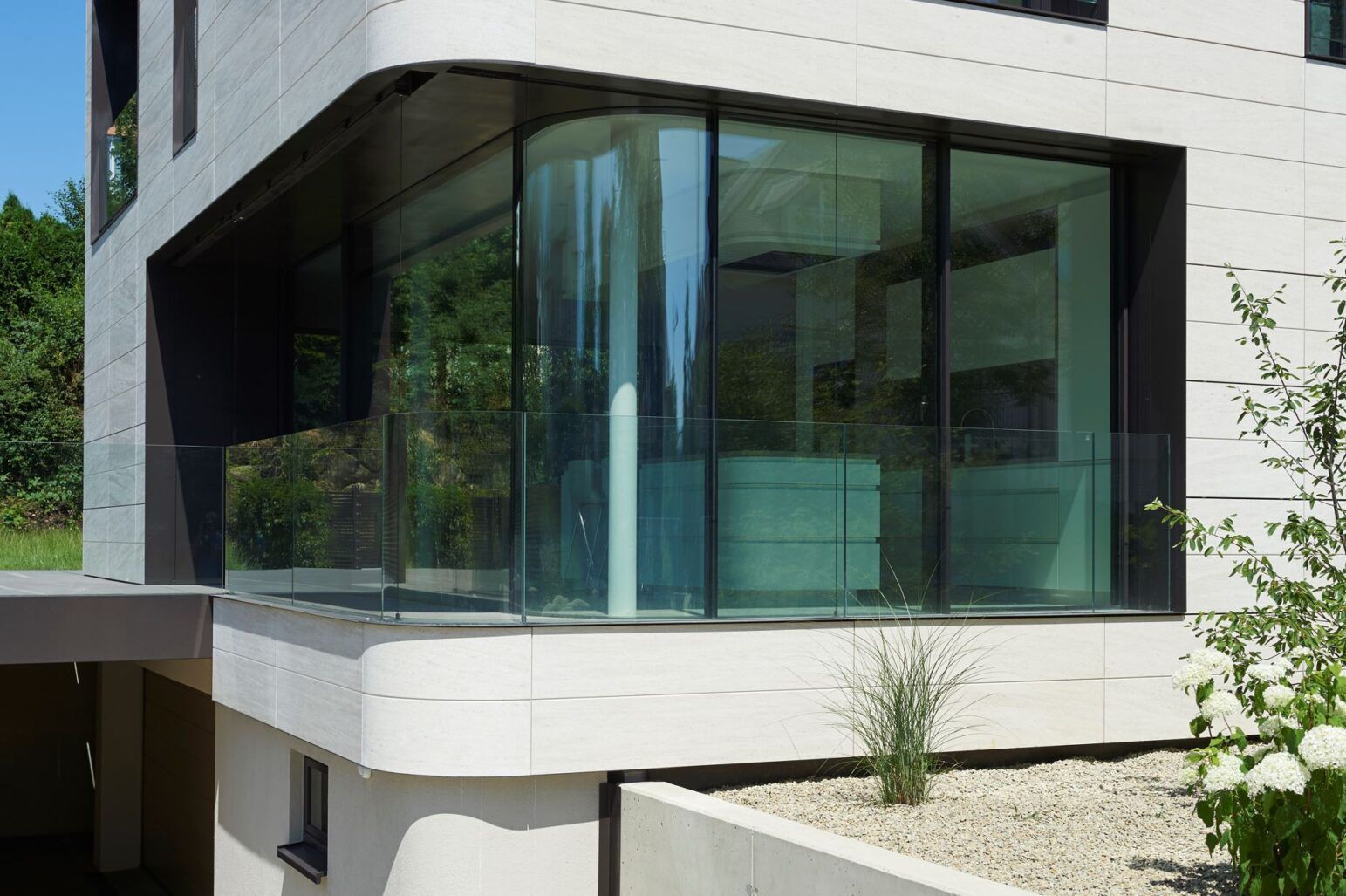 Алюминиевые окна с изогнутыми створками Keller minimal windows® KELLER minimal windows® curve ARCH-00146603 - Вид №5