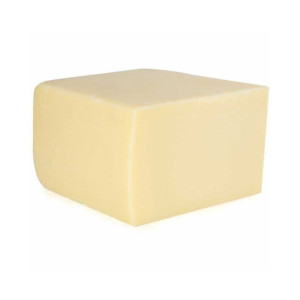 Сыр Чеддер Margot Fromages полутвёрдый коровий БЗМЖ