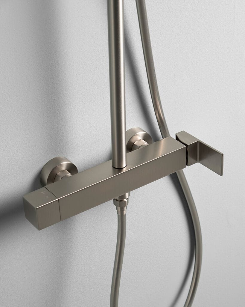 Настенная душевая колонка из нержавеющей стали с ручным душем TAMANACO TRINITÀ ARCH-00025971 - Вид №1