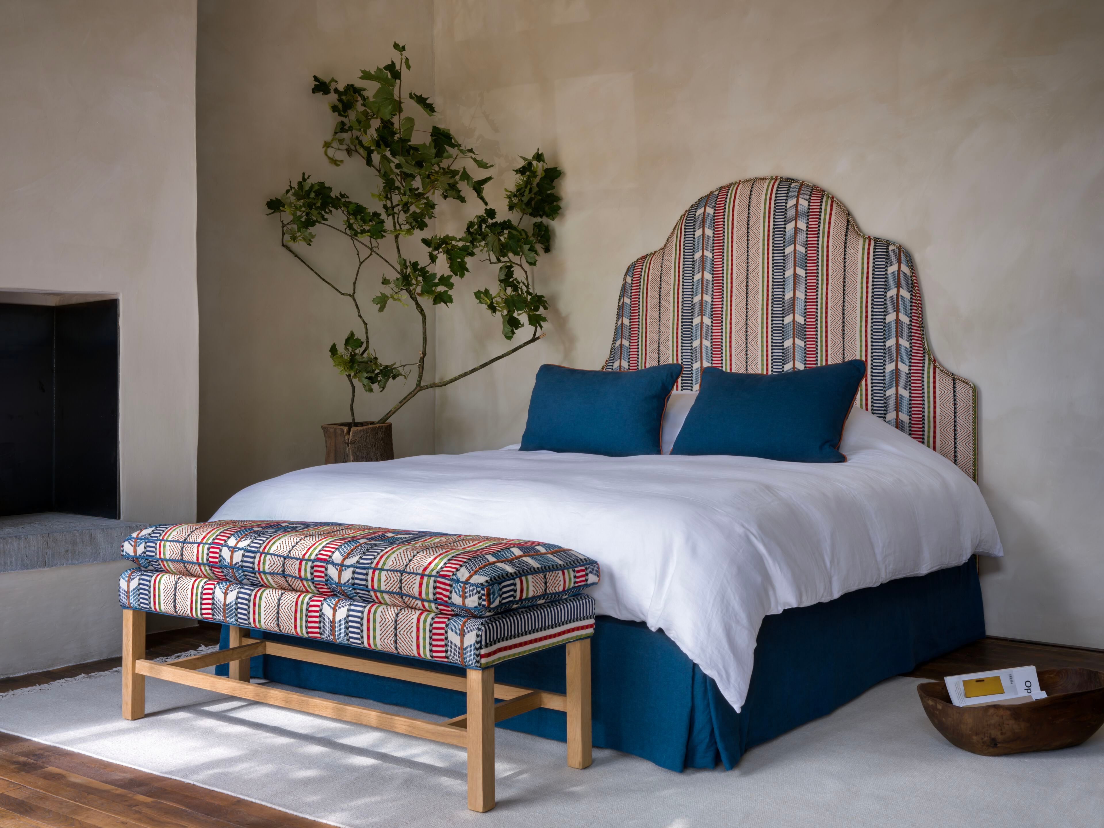 Мягкая скамейка из ткани Collett & Victor MAX ARCH-00132352 - Вид №2