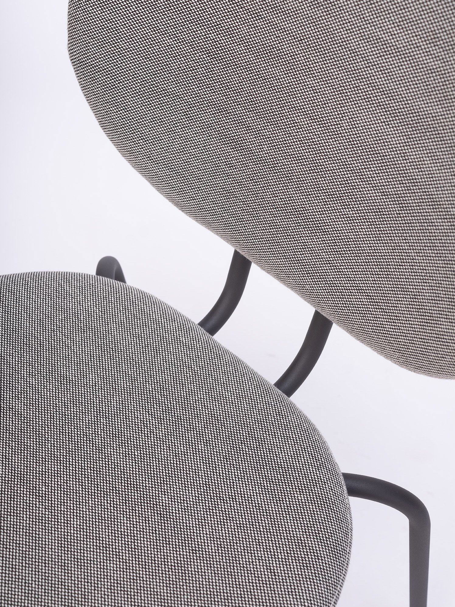 Стальной стул с мягким сиденьем ONDARRETA Hari ARCH-00004041 - Вид №7