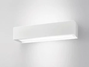 Buzzi & Buzzi Настенный светильник с прямым и отраженным светом из aircoral® The main collection