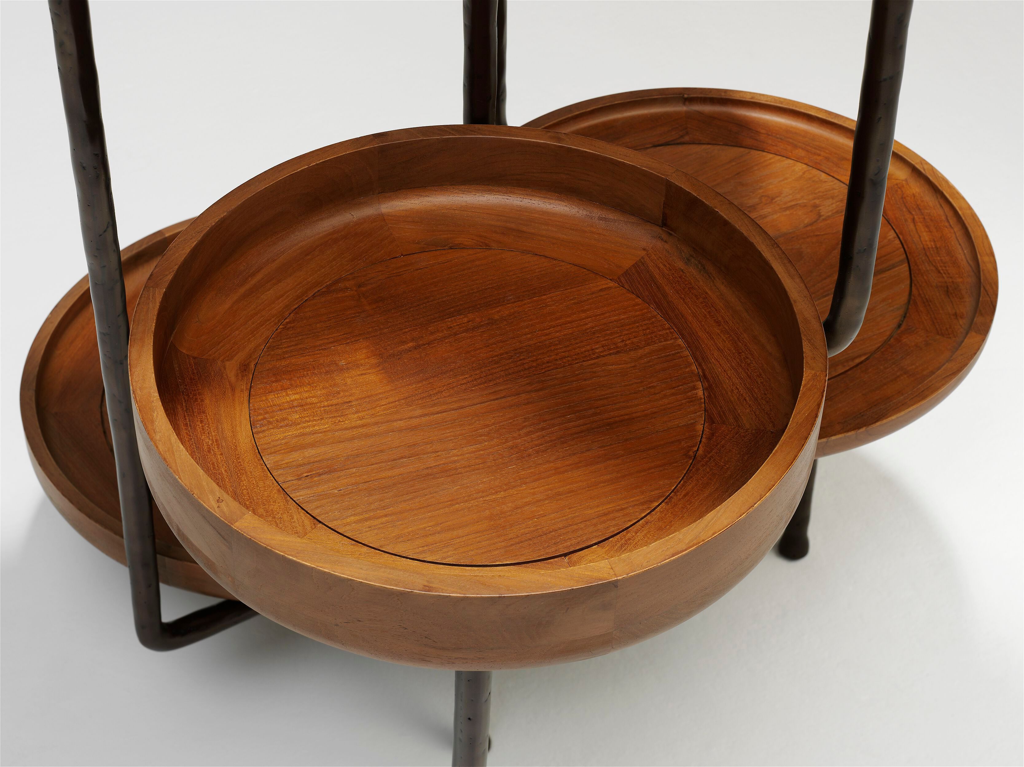 Алюминиевый и деревянный высокий круглый держатель для горшков Linteloo ORBIT ARCH-00028791 - Вид №3