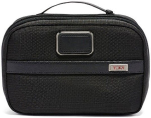 2203193D3 Косметичка Toilet Bag Tumi Alpha