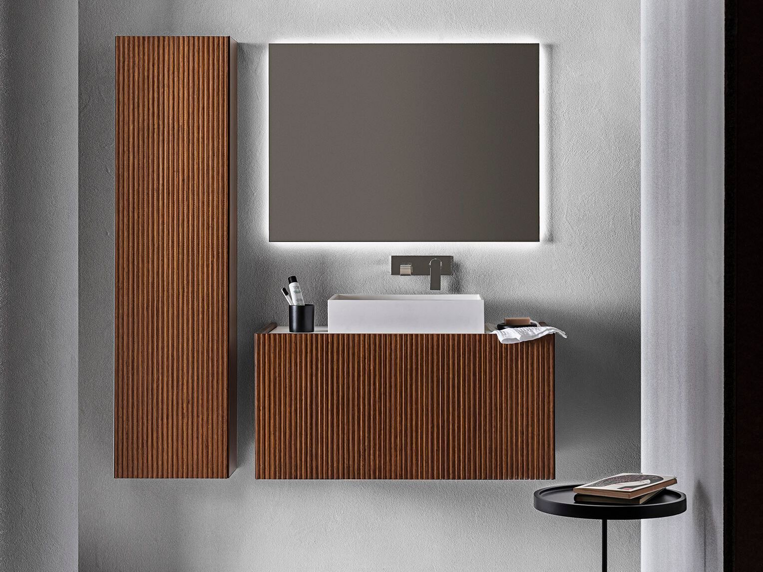 Состав ванной комнаты с раковиной, зеркалом и колонной Pirovano Millennium XL ARCH-00000425