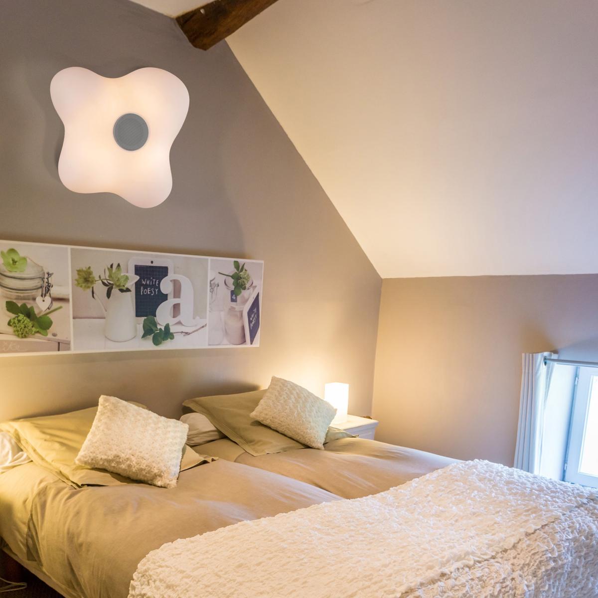 075229 Светильник с динамиком Mantra Eos - Вид №1