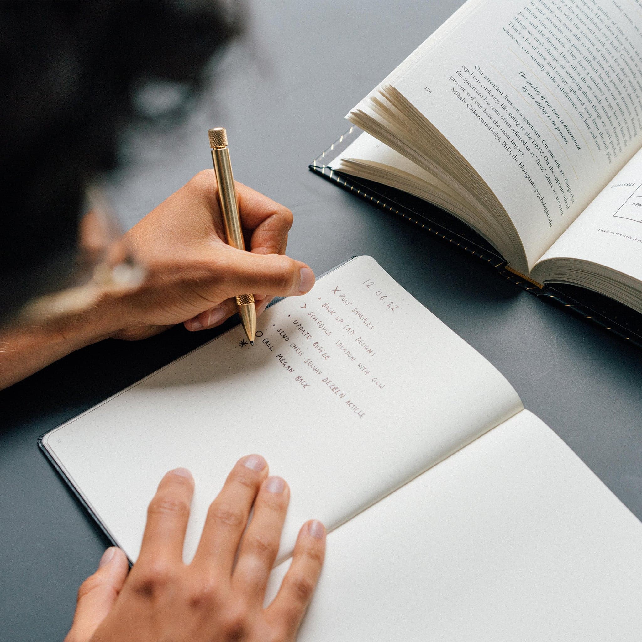 W111WHIS Обложка для ноутбука - Виски - Moleskine Wingback  - Вид №5