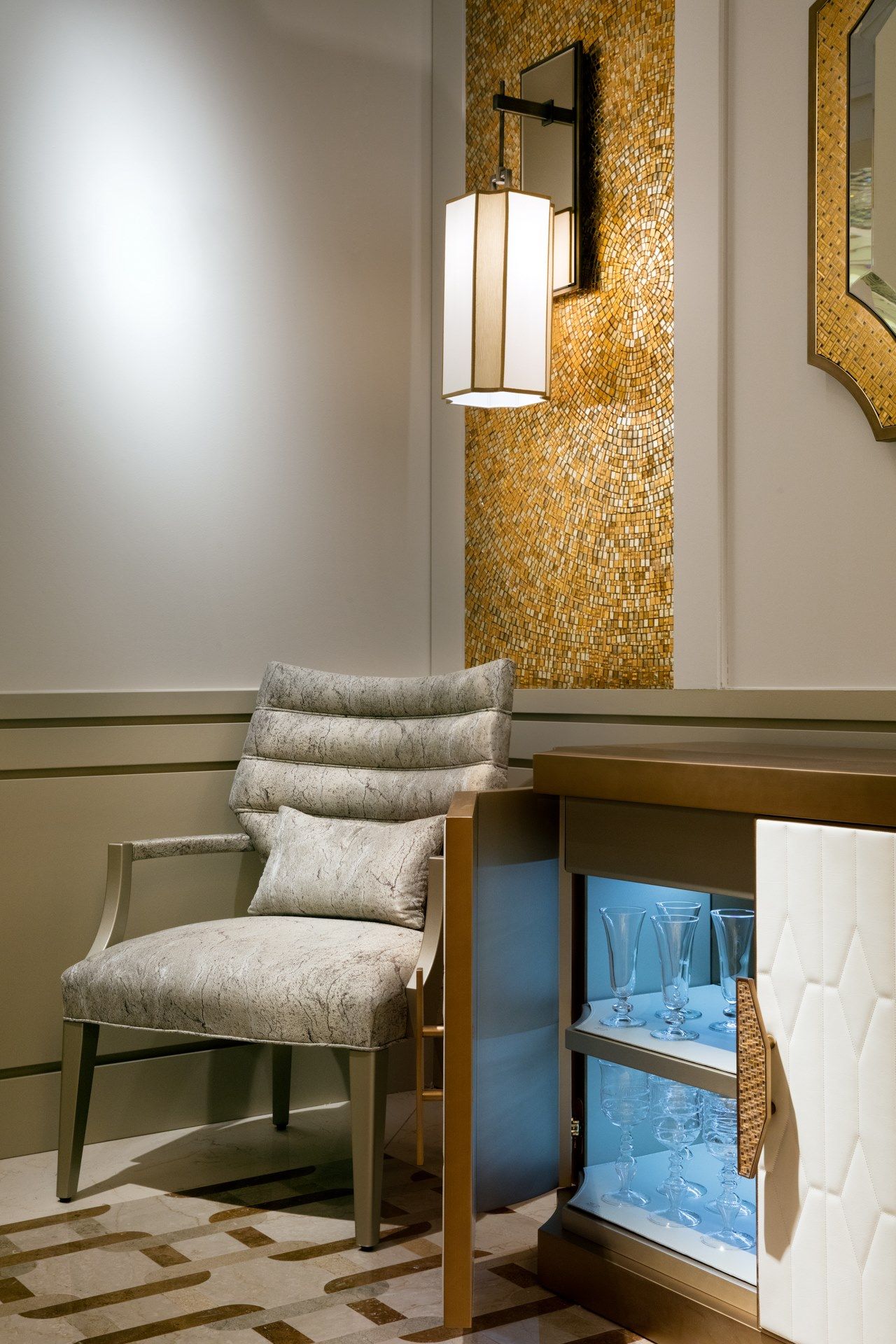 Тканевый стул с подлокотниками Sicis Лукреция ARCH-00125298 - Вид №1