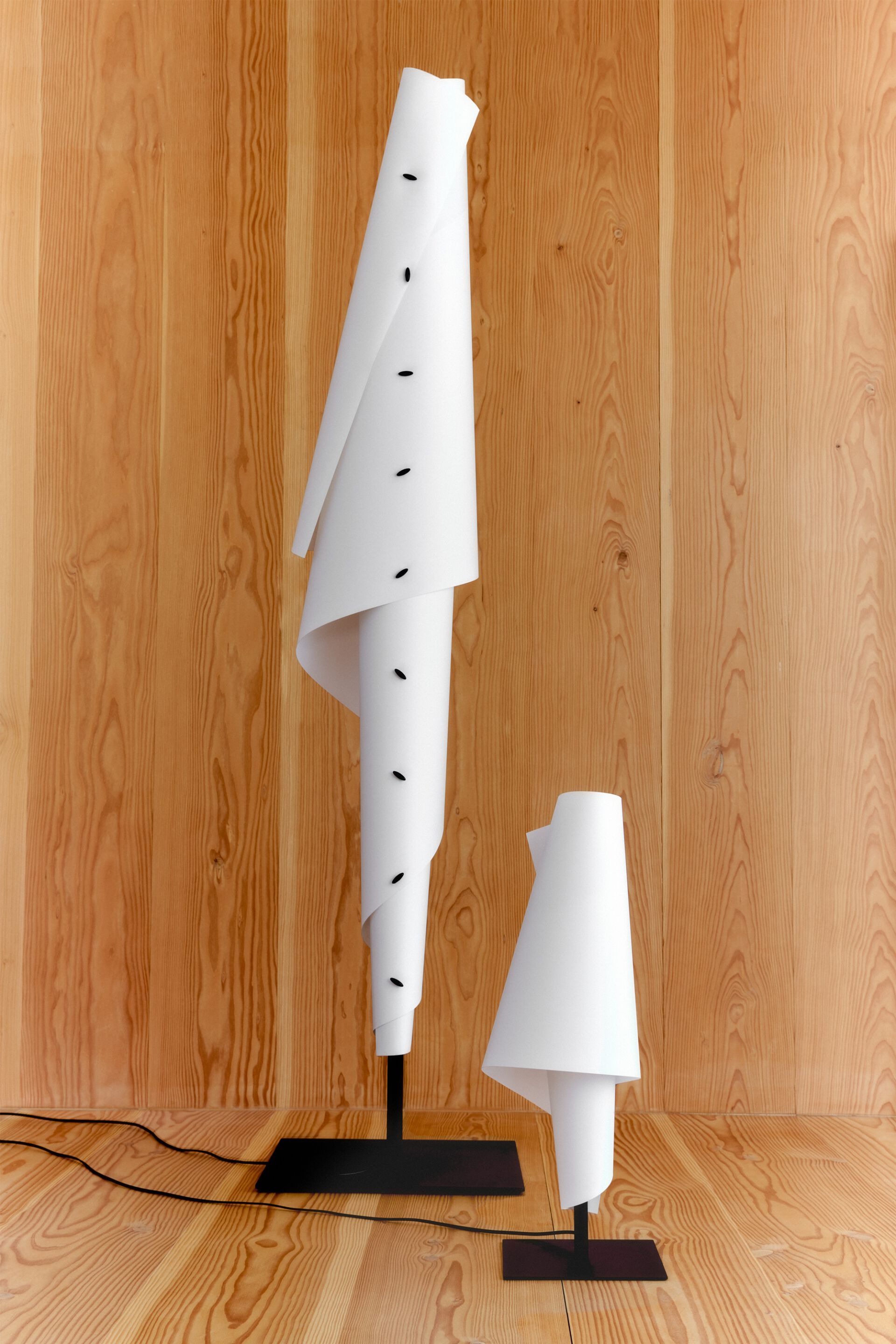 Бумажная светодиодная настольная лампа PARACHILNA Alta Costura ARCH-00069993 - Вид №5