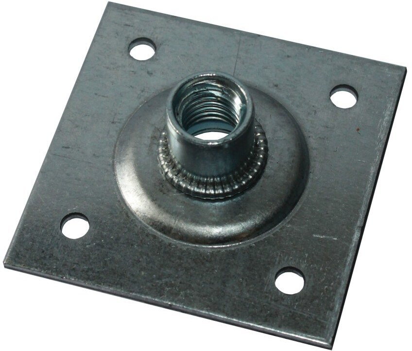 ПЕТРОТЕХ Опорная пластина 60×60 мм с гайкой М12 для надежного крепления 13133013