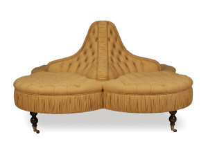 Капитонный диван с подголовником на 4 места