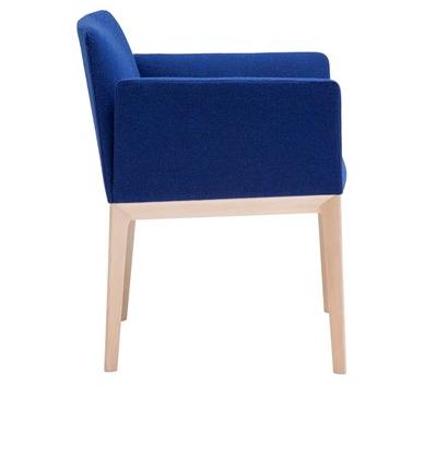 Andreu World Кресло из ткани с подлокотниками Pillow Bu1544 - Вид №3