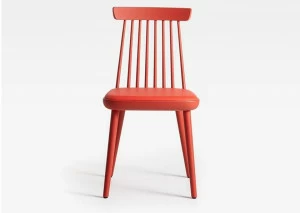 SIPA Стул из лакированного дерева со встроенной подушкой Colonial