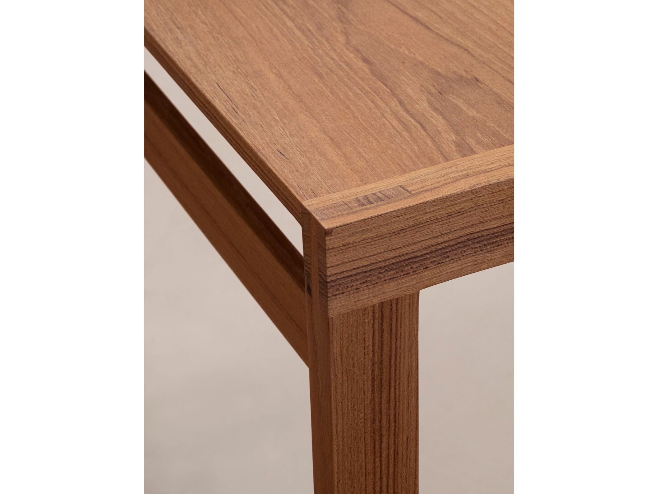 Прямоугольный стол из тикового дерева Phantom Hands Nandi ARCH-00128751 - Вид №4