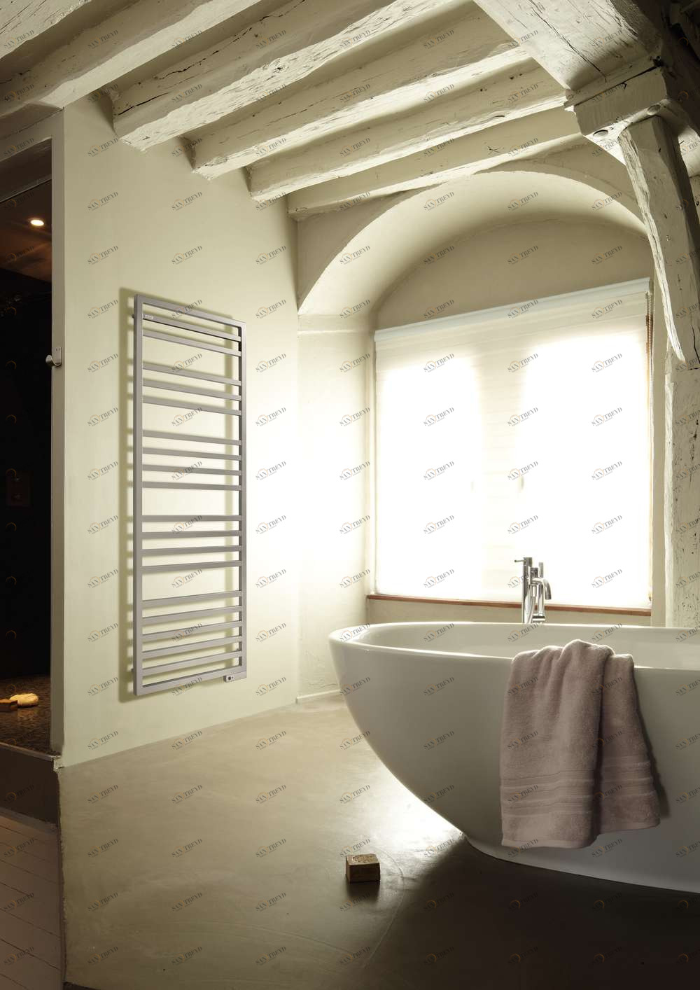 Водяной радиатор KARI-150-045 Kadrane Spa Inox Acova 1507 