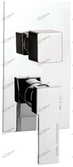 Remer Rubinetterie Смеситель для душа с переключателем на 4 положения и тарелкой Qubika Q94