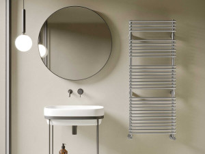 Хромированный стальной радиатор для ванной комнаты